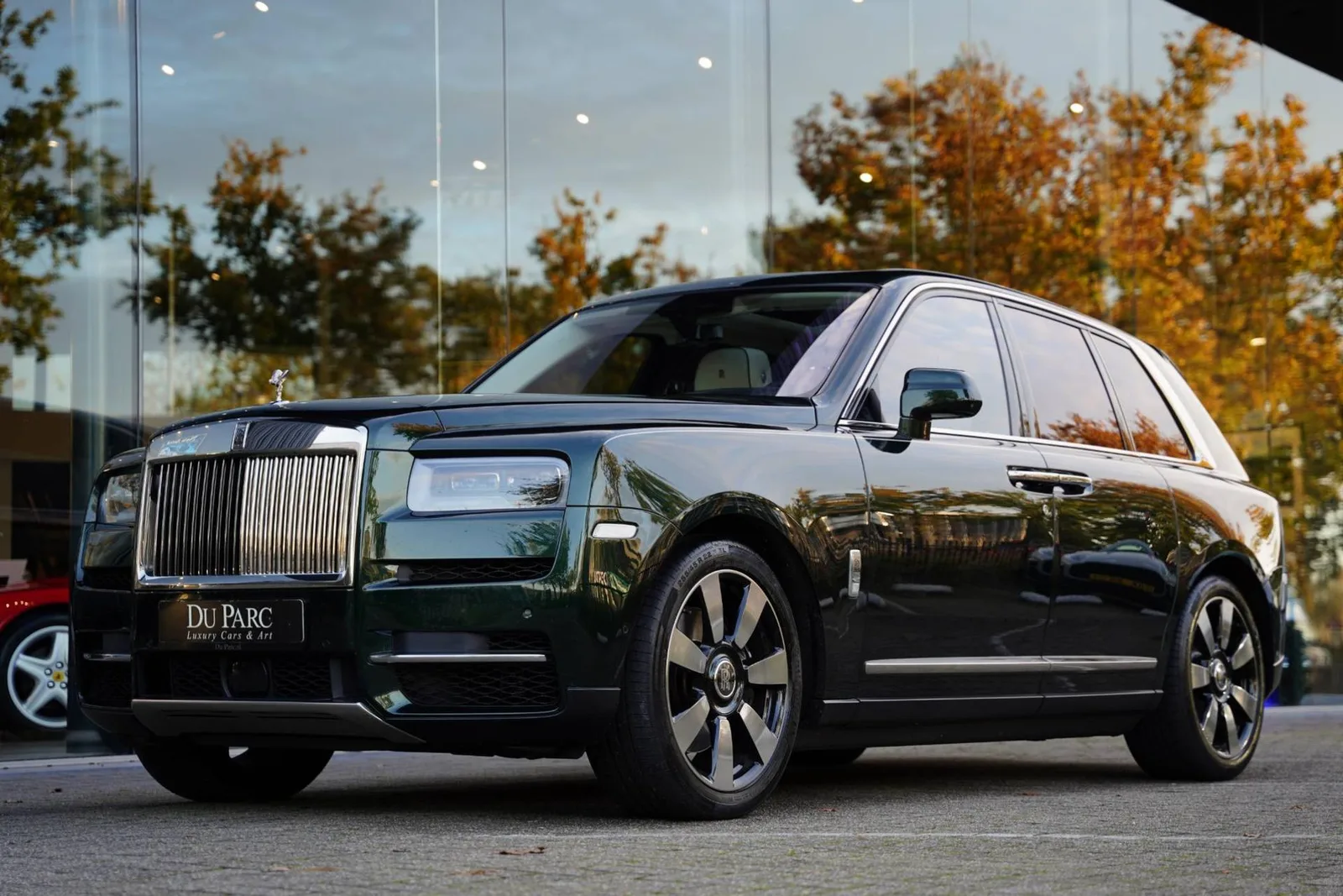 Rolls-Royce Cullinan (2022) — foto 1