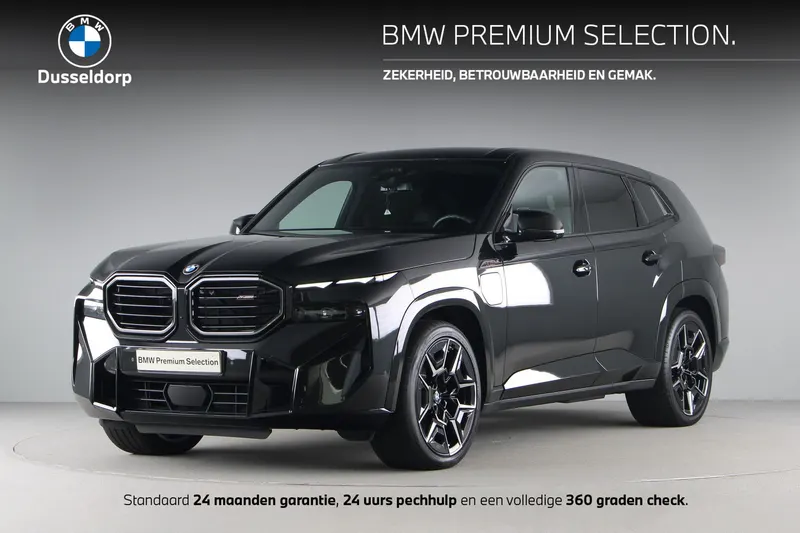 BMW XM (2025)