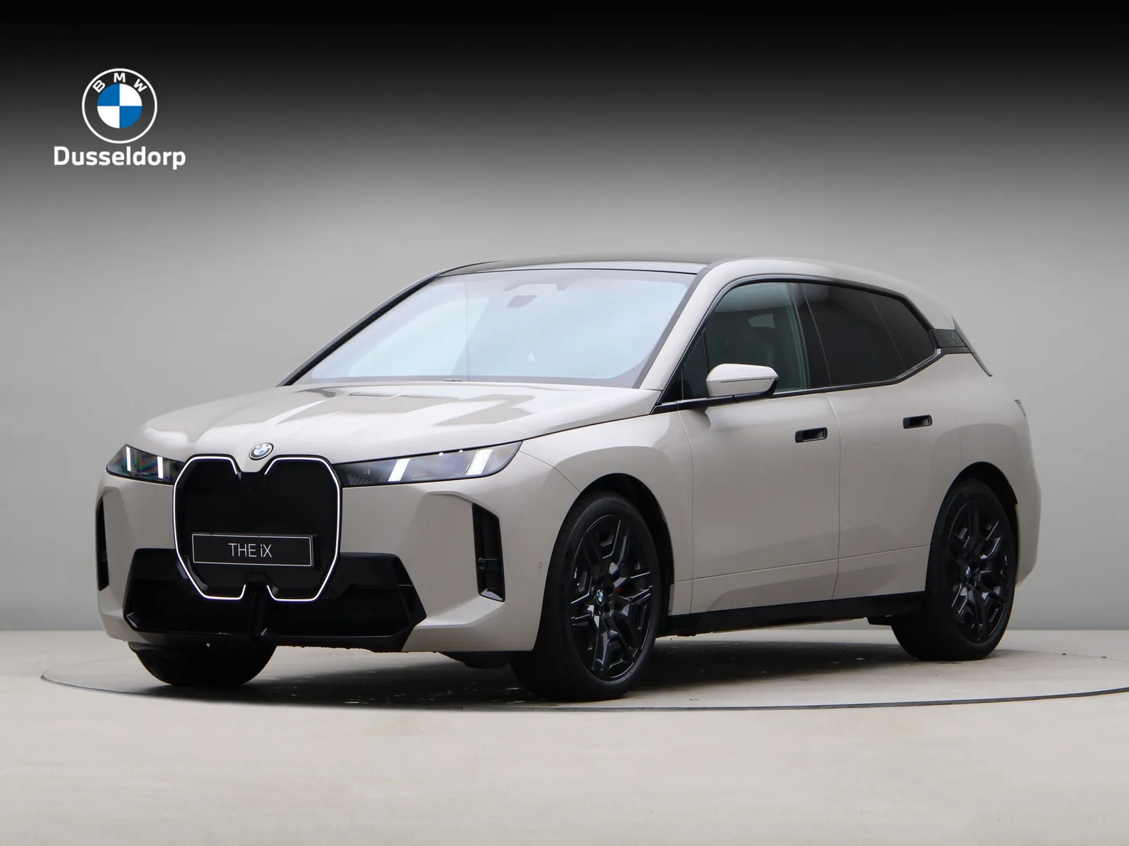 BMW iX (2026) — foto 1