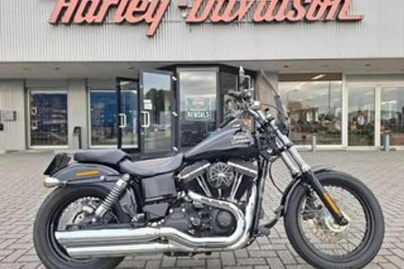 Harley-Davidson Street Bob (2016)