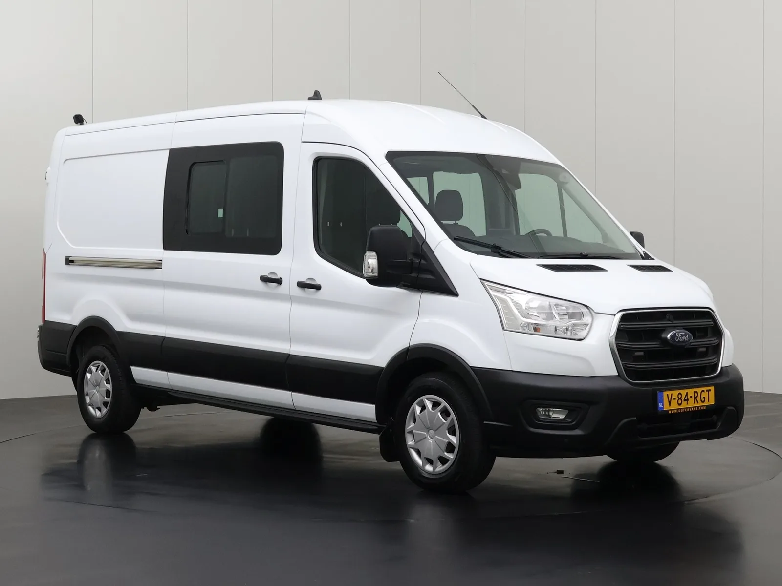 Ford Transit (2020) — foto 1