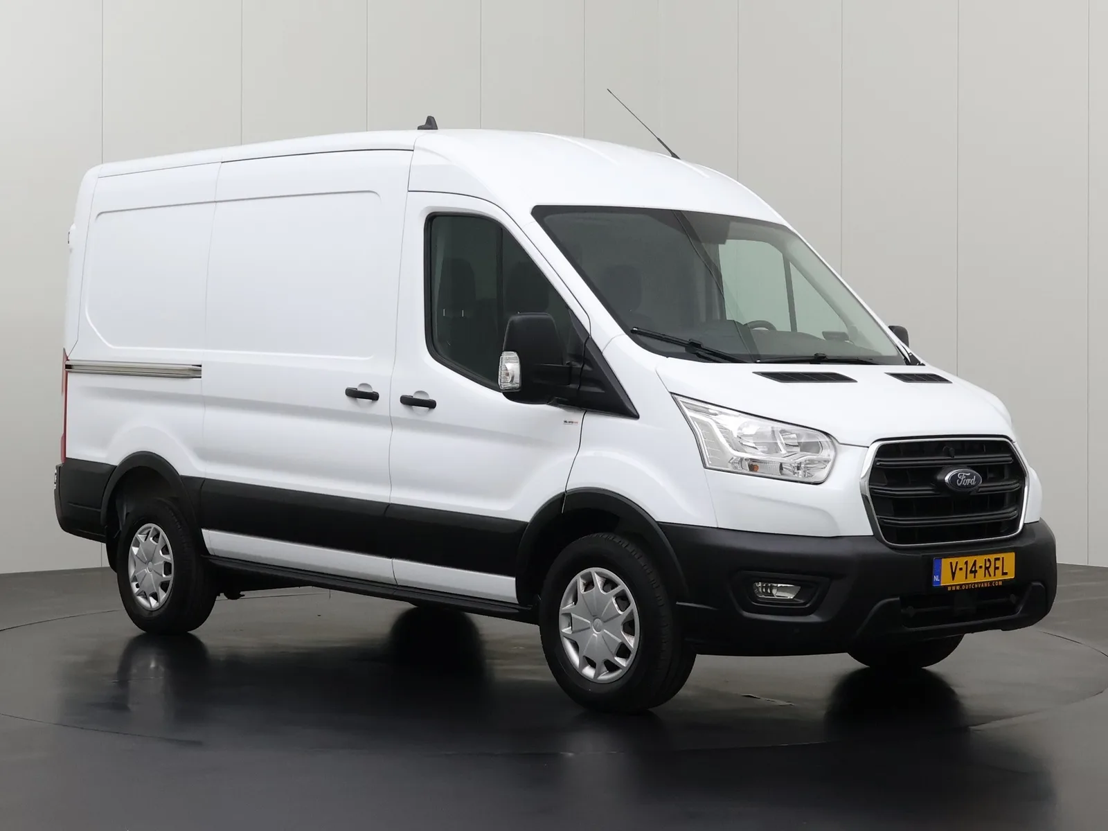 Ford Transit (2022) — foto 1
