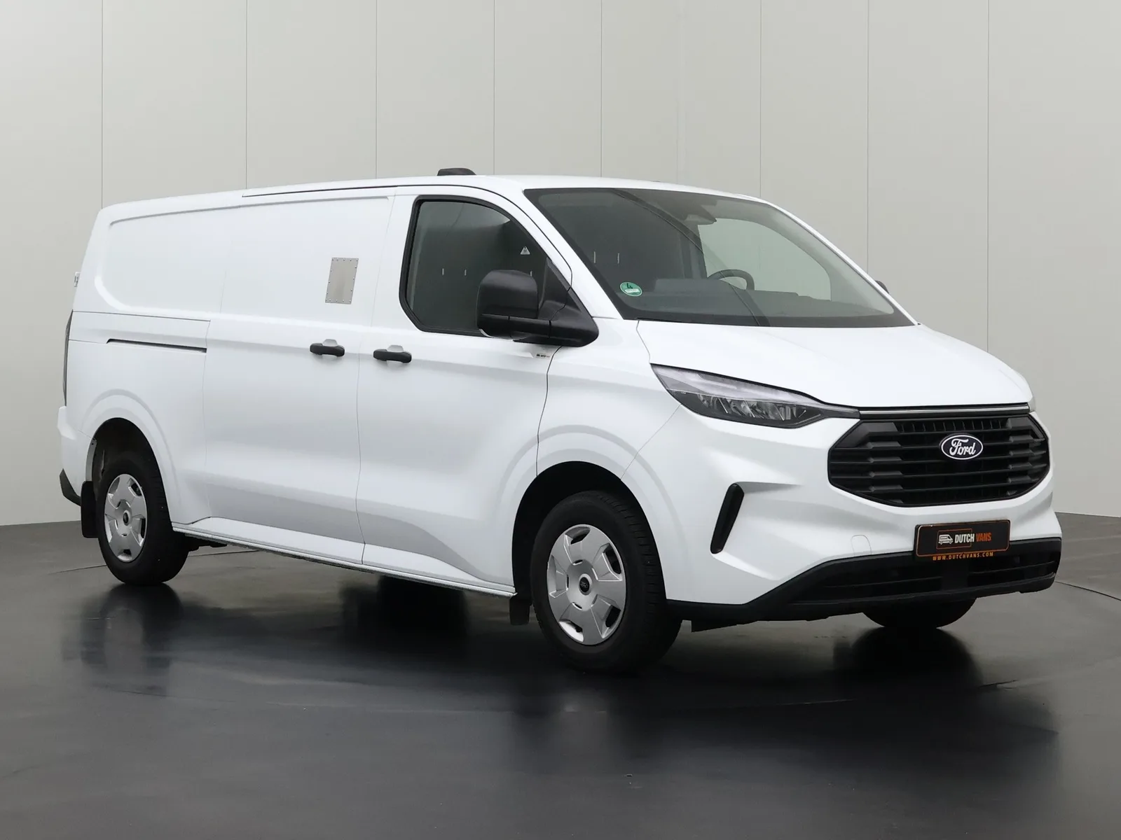 Ford Transit Custom (2024) — foto 1