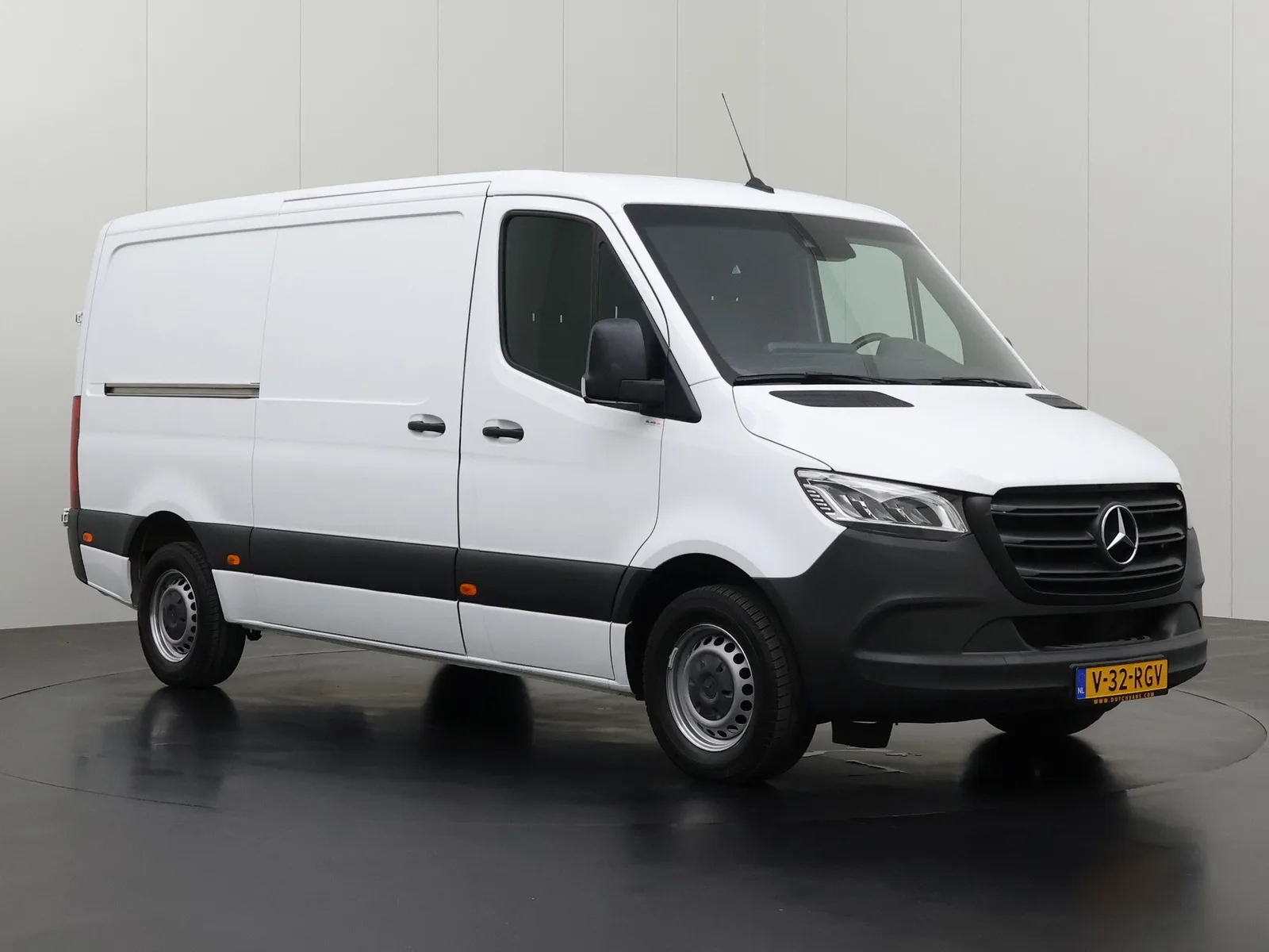Mercedes-Benz Sprinter (2022) — foto 1