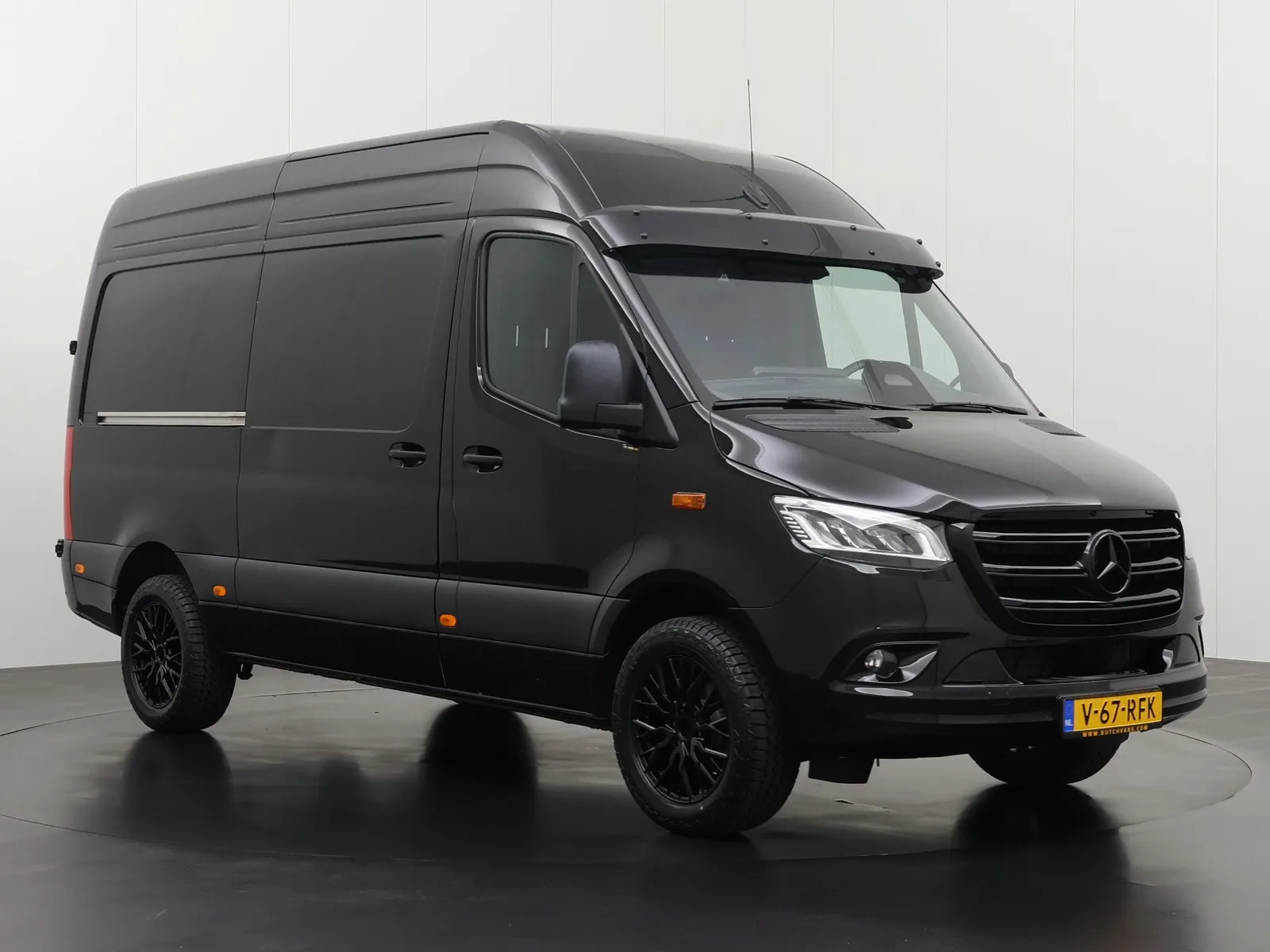 Mercedes-Benz Sprinter (2024) — foto 1