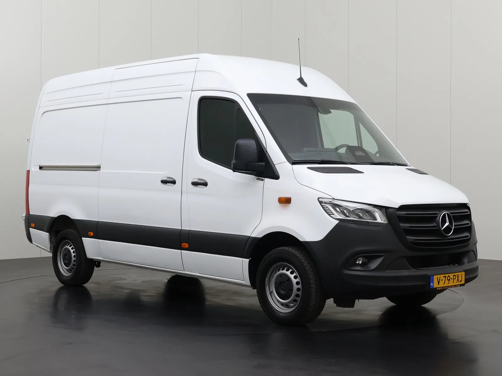 Mercedes-Benz Sprinter (2024) — foto 1