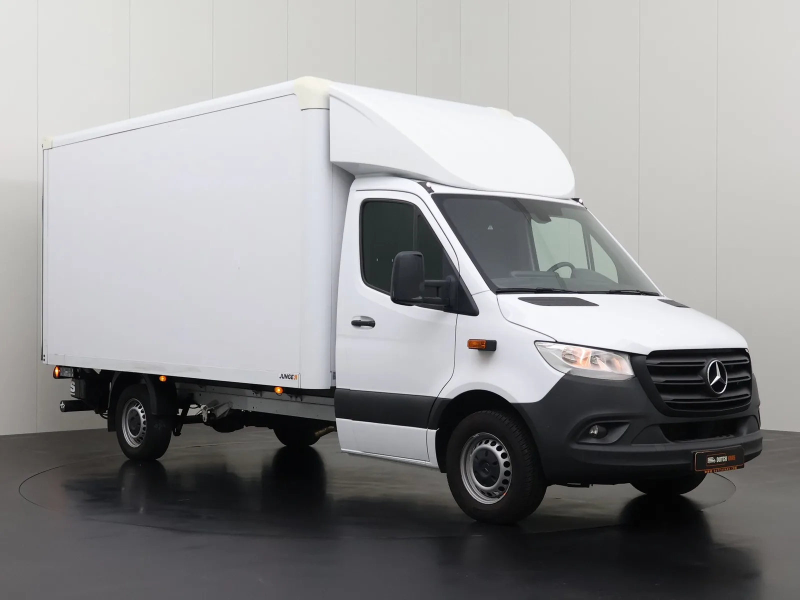 Mercedes-Benz Sprinter (2023) — foto 1