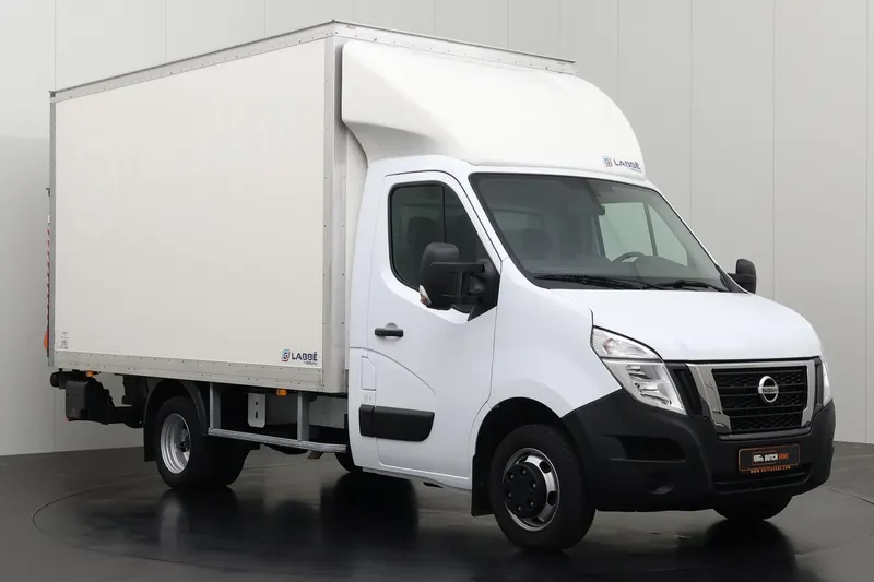 Nissan Interstar (2024)
