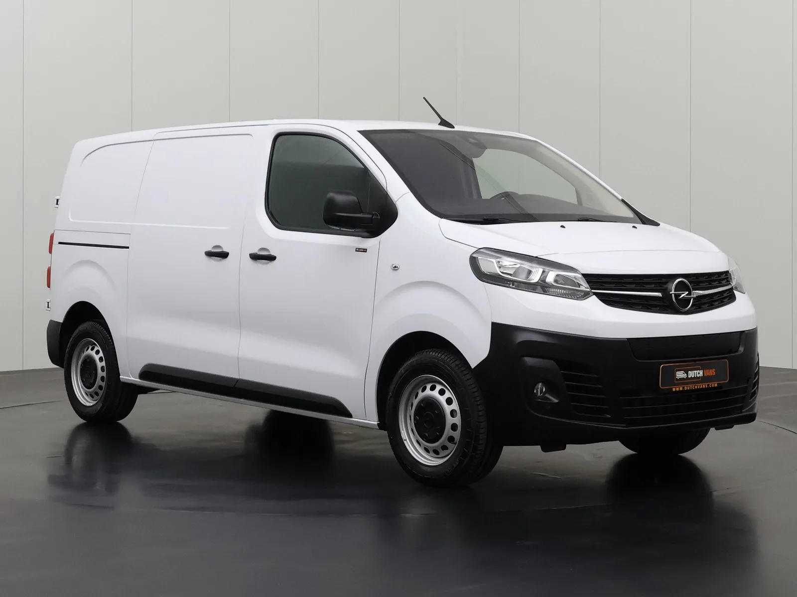 Opel Vivaro-e (2025) — foto 1