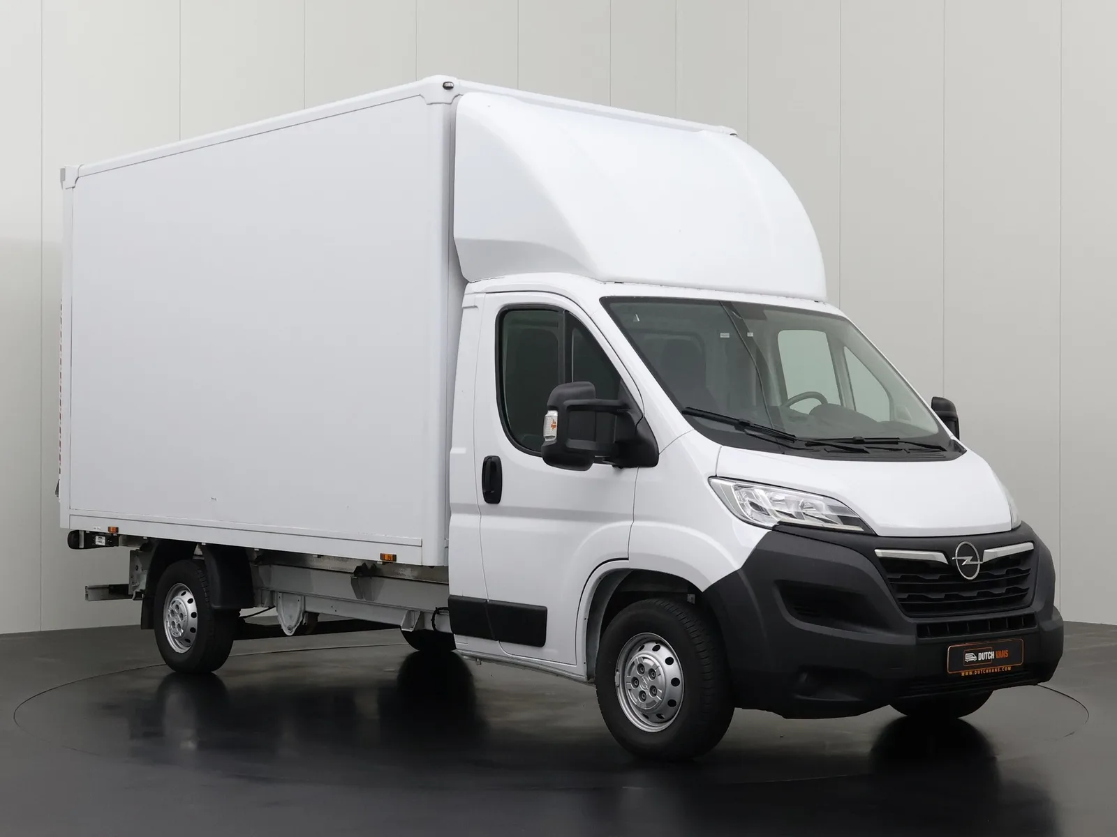 Renault Master (2023) — foto 1