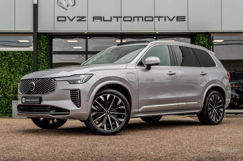 Volvo XC90 (2025)