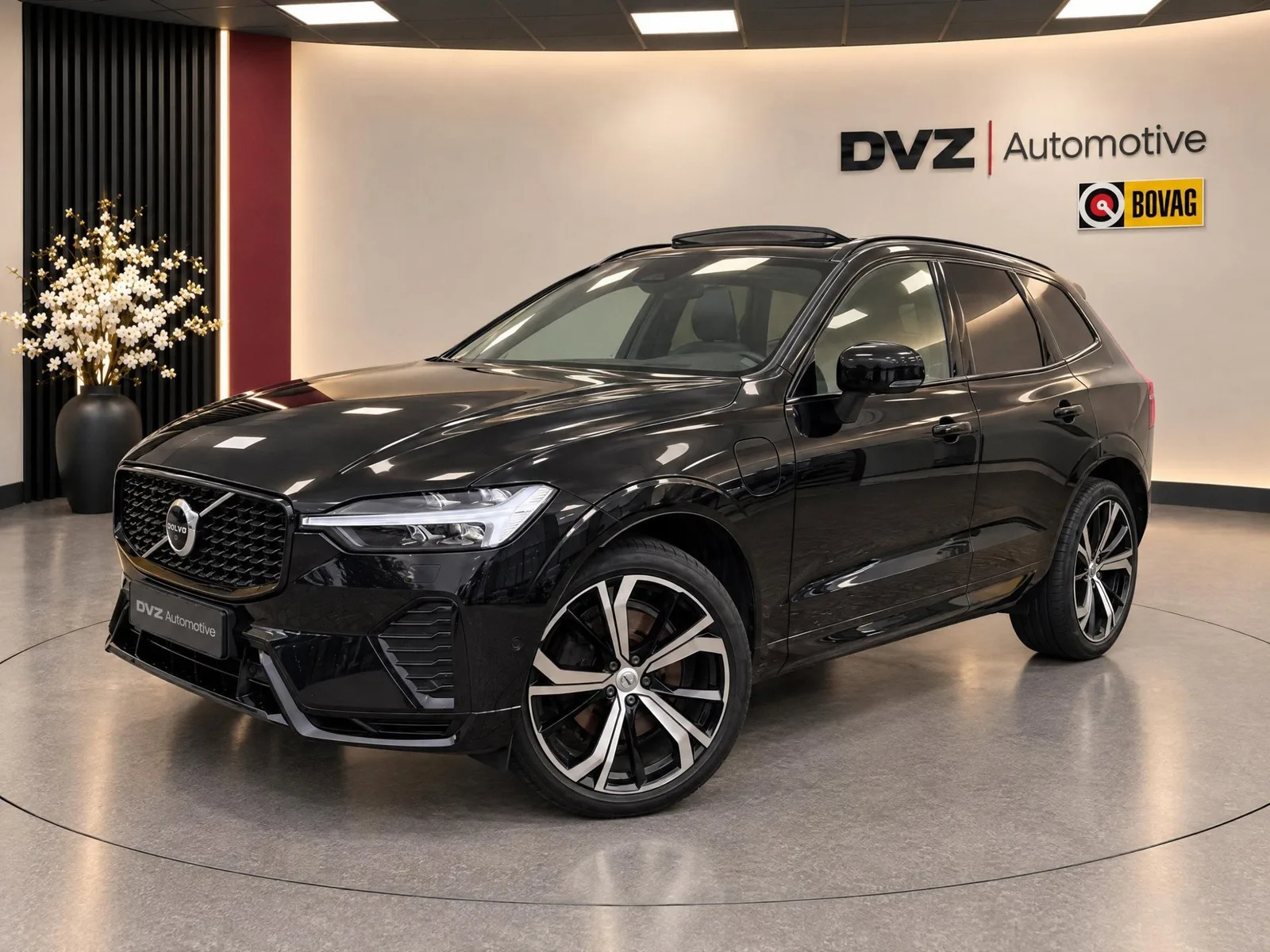Volvo XC60 (2023) — foto 1