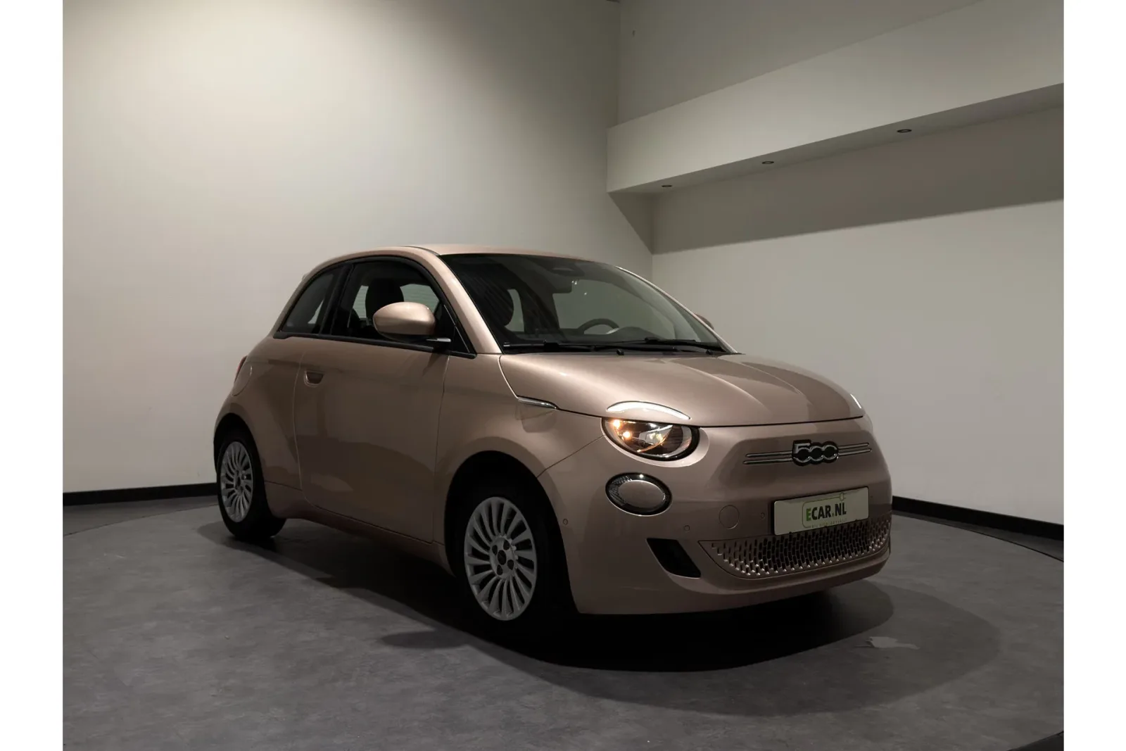 Fiat 500 (2024) — foto 1