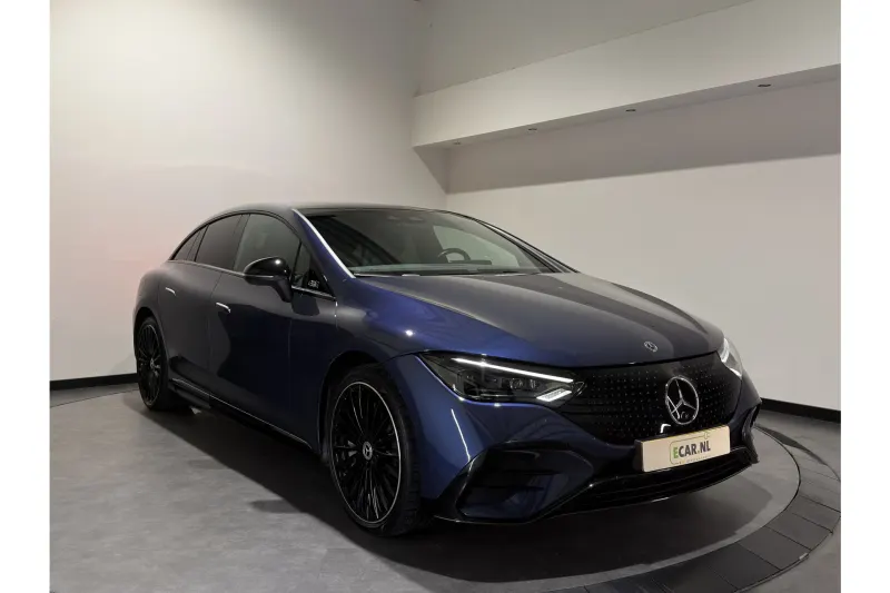 Mercedes-Benz EQE (2024)
