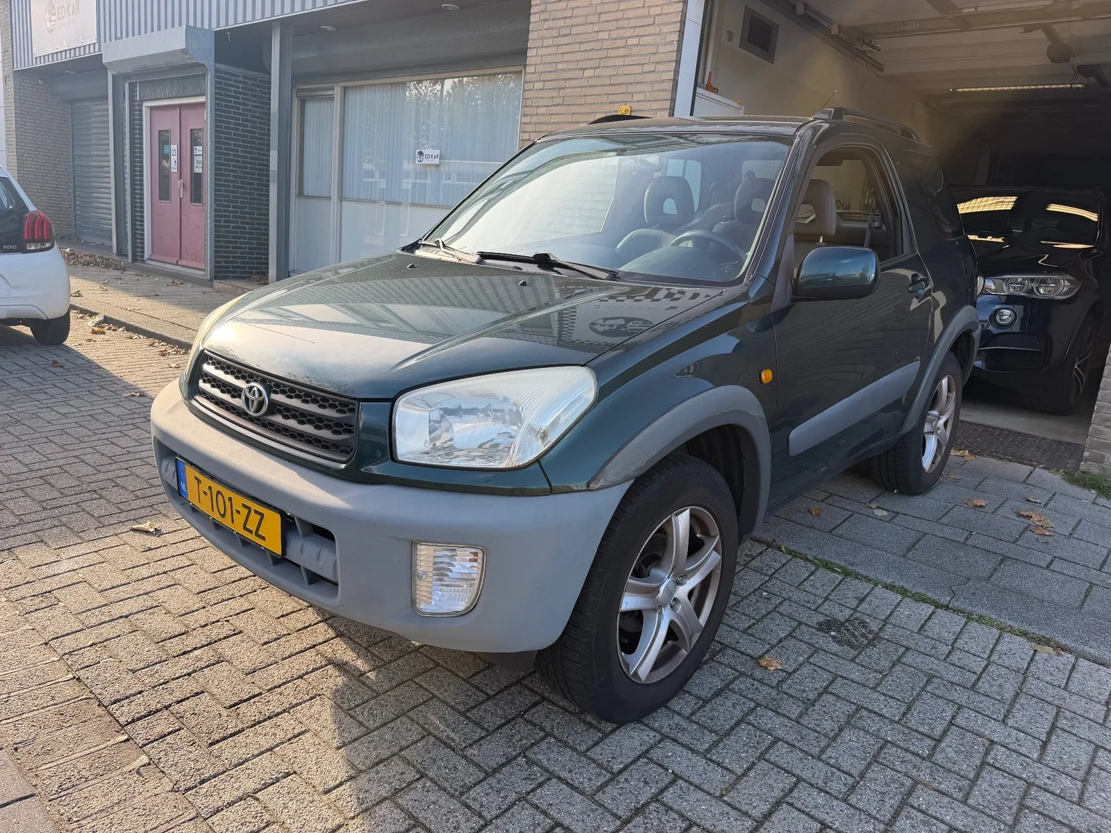 Toyota RAV4 (2002) — foto 1