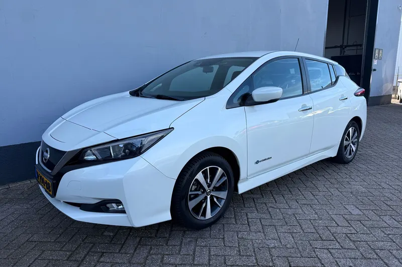 Nissan Leaf (2021)