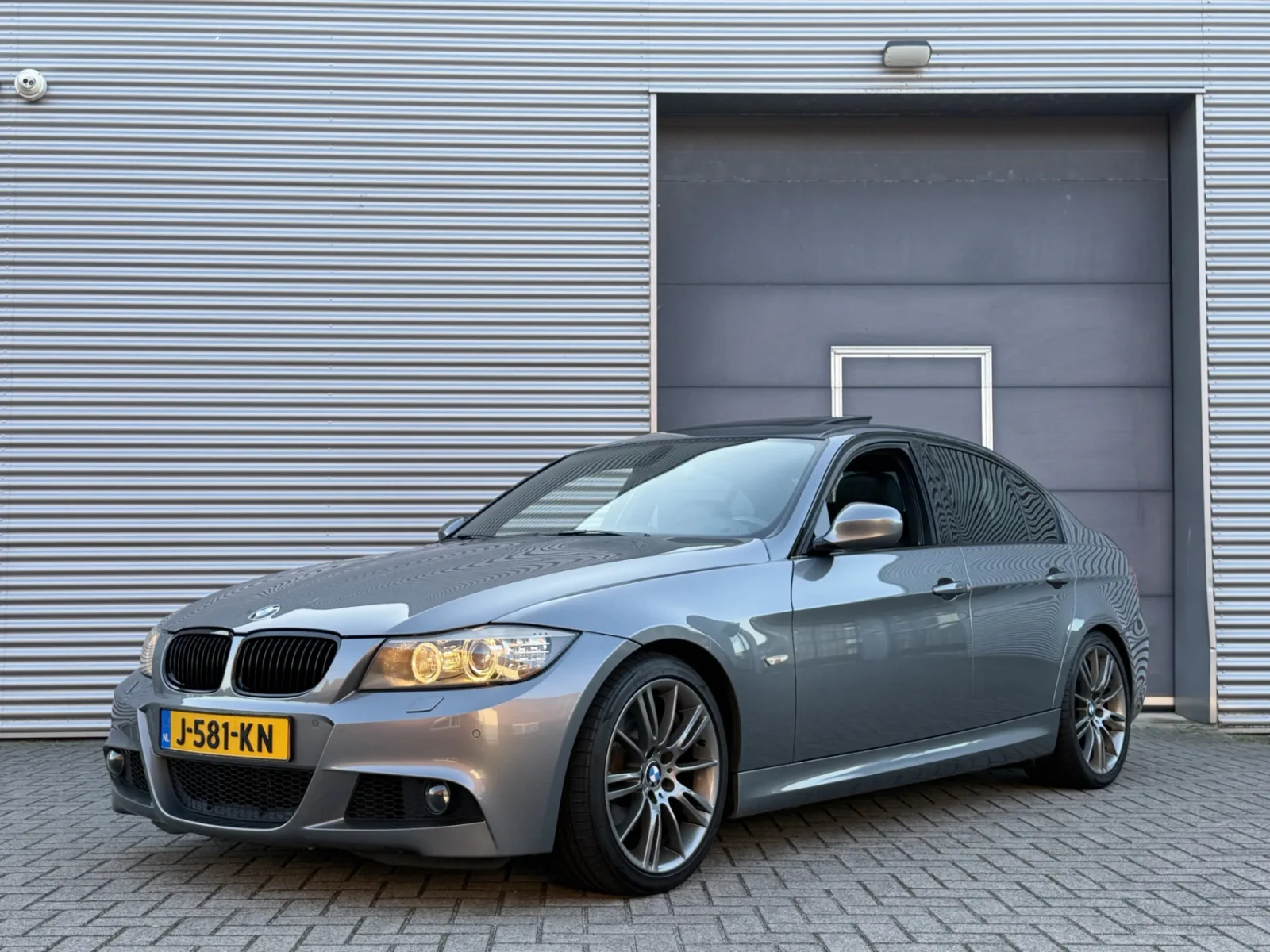 BMW 3-Serie (2011) — foto 1