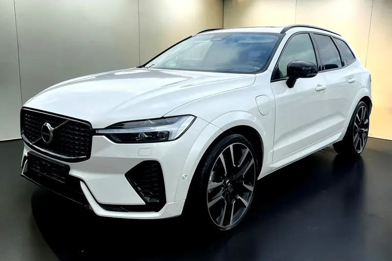 Volvo XC60 (2024)
