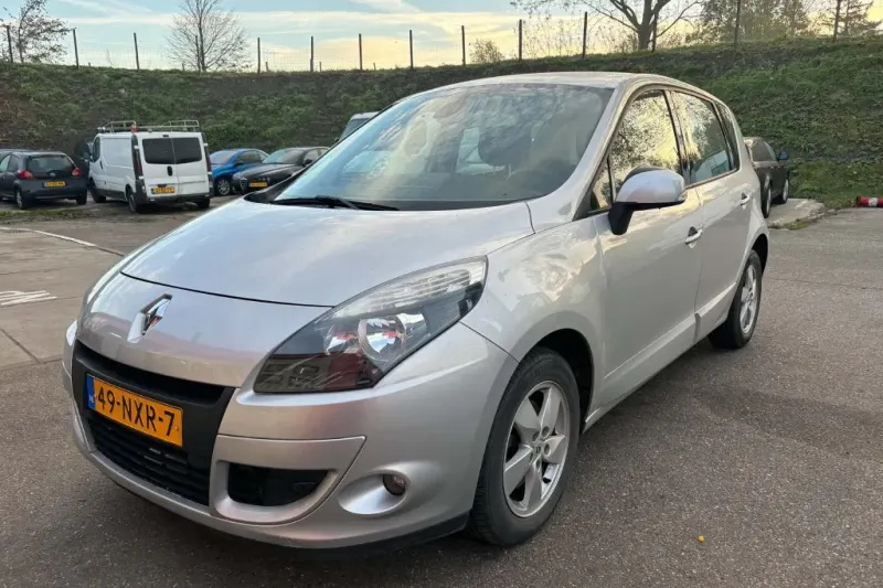 Renault Scénic (2011)