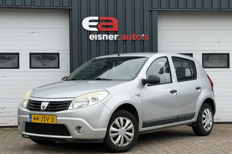 Dacia Sandero (2009)