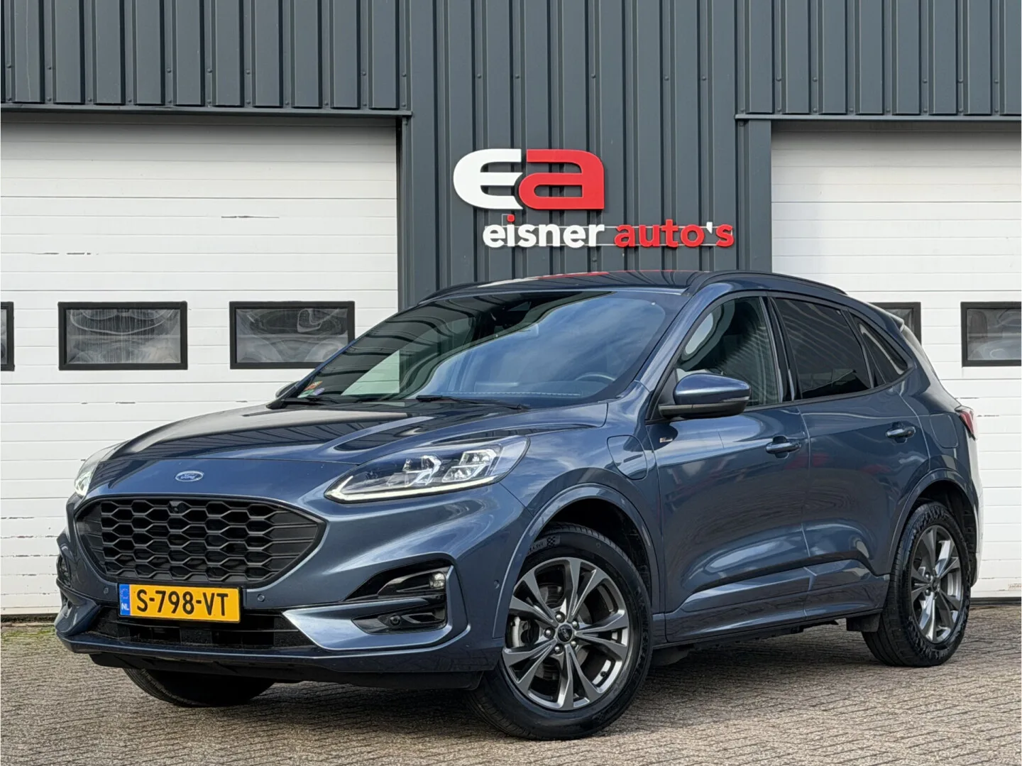 Ford Kuga (2023) — foto 1