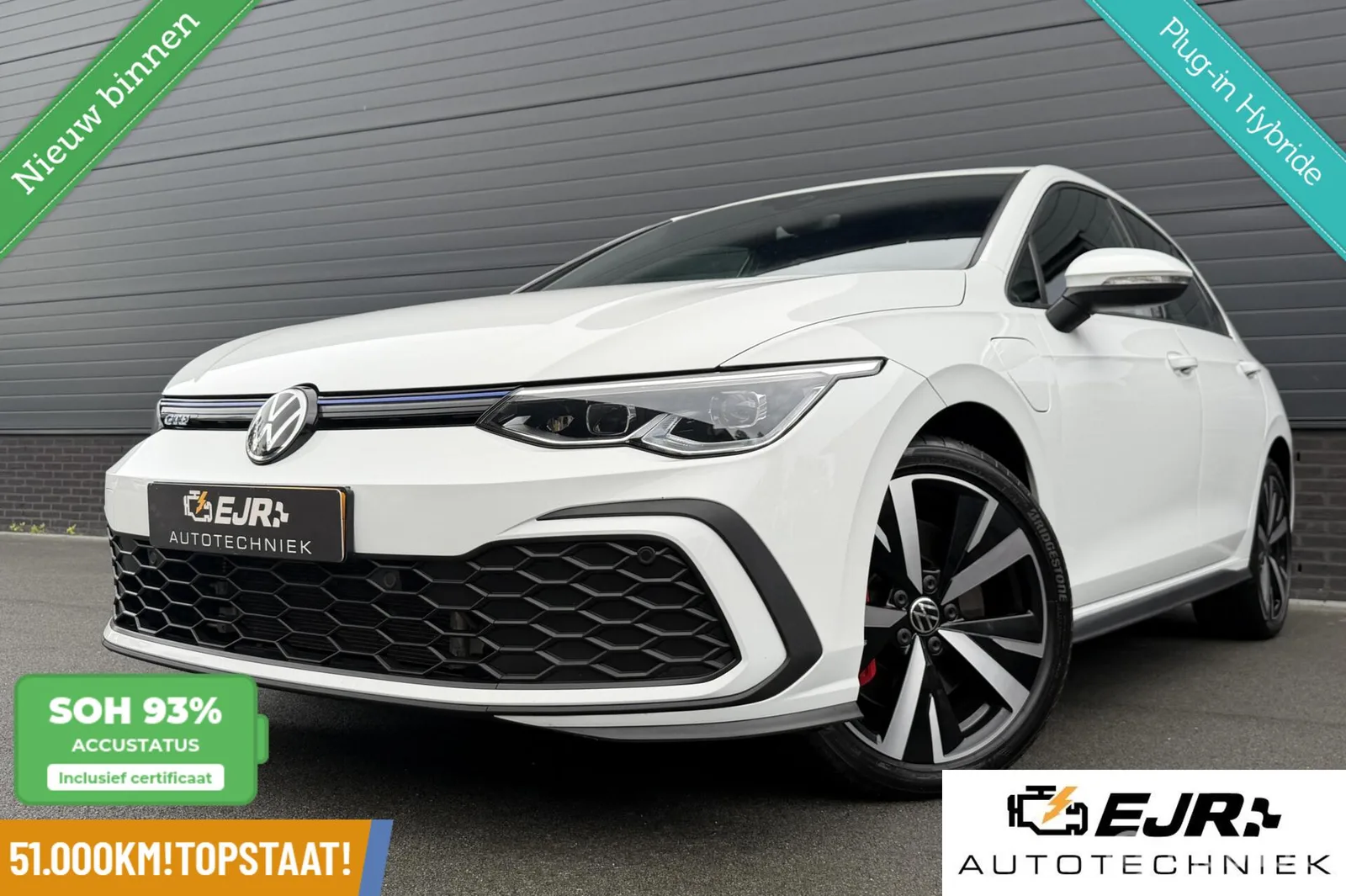Volkswagen Golf (2021) — foto 1