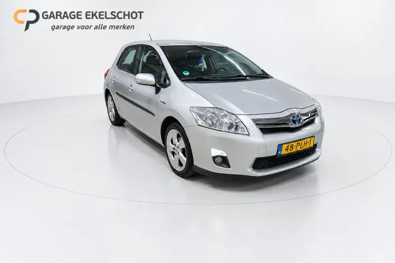 Toyota Auris (2011)