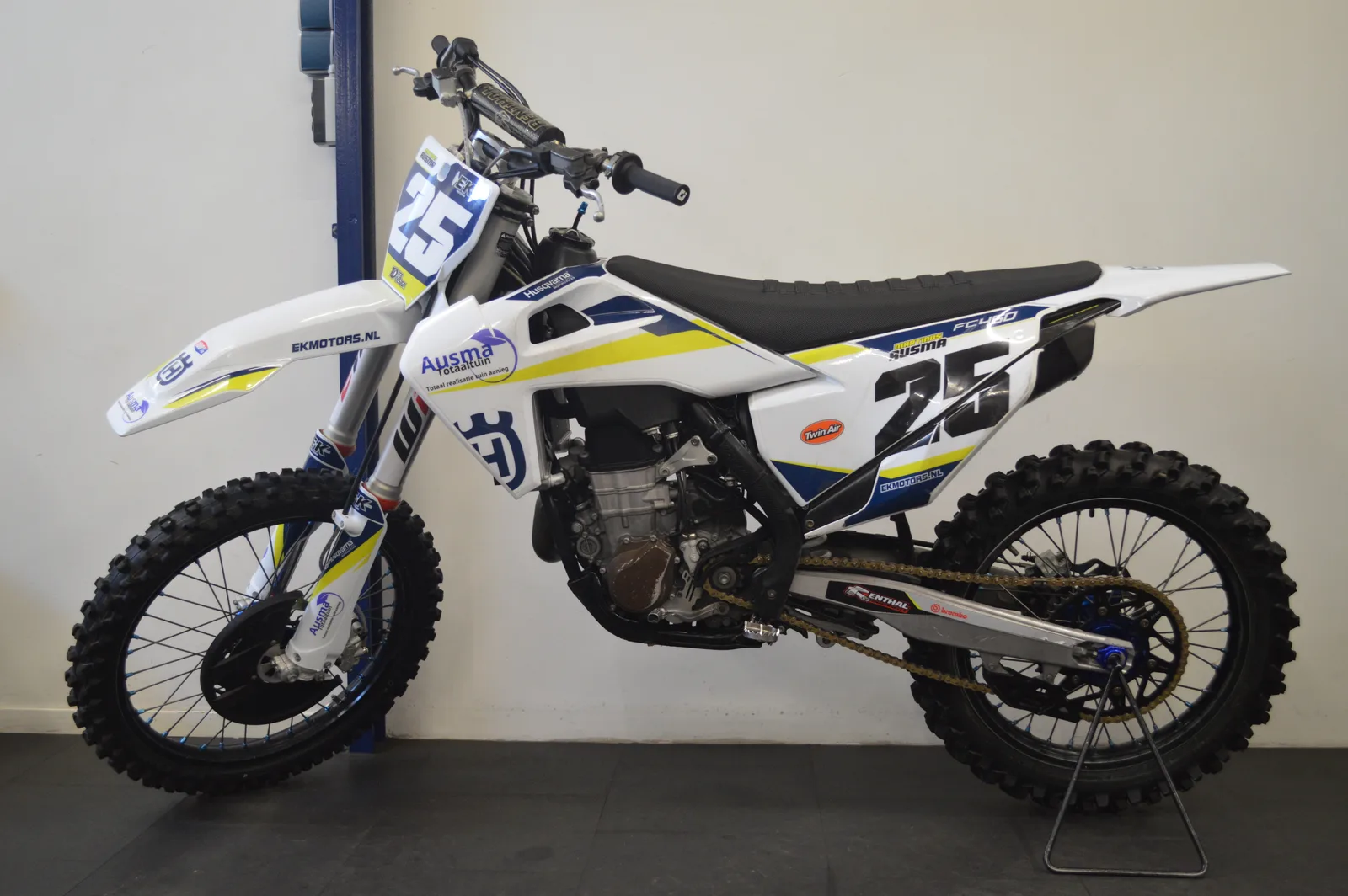 Husqvarna FC 450 (2021) — foto 1