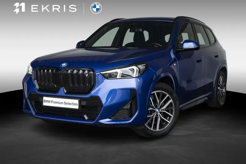 BMW iX1 (2023)