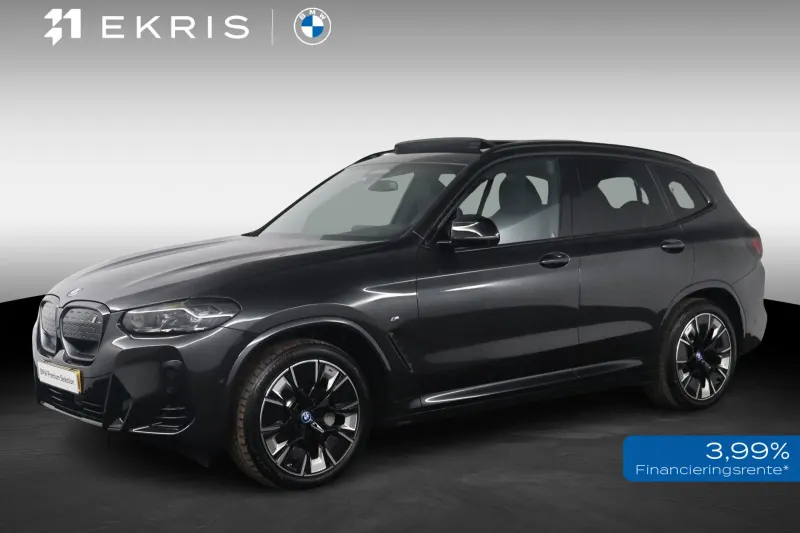 BMW iX3 (2024)