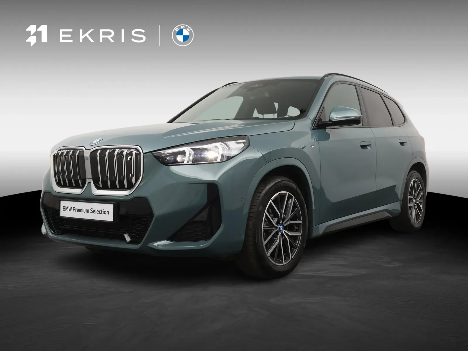 BMW iX1 (2024) — foto 1