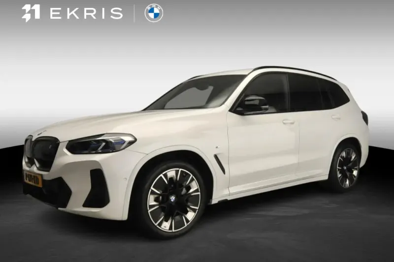 BMW iX3 (2022)