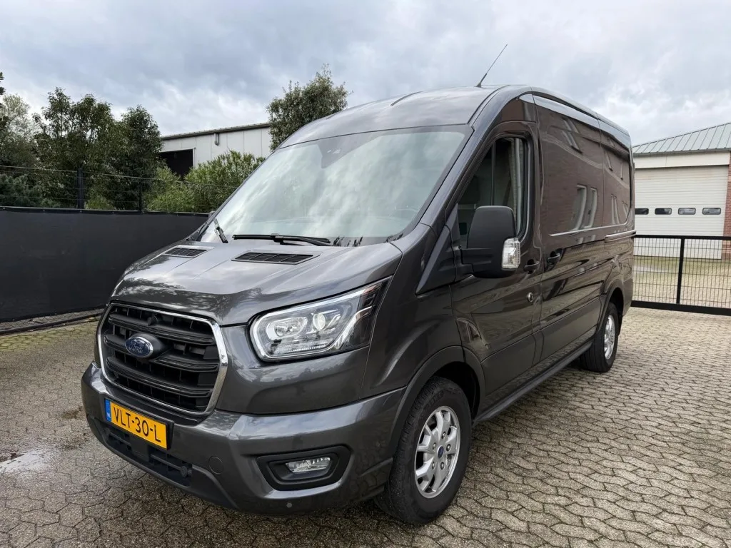 Ford Transit (2021) — foto 1