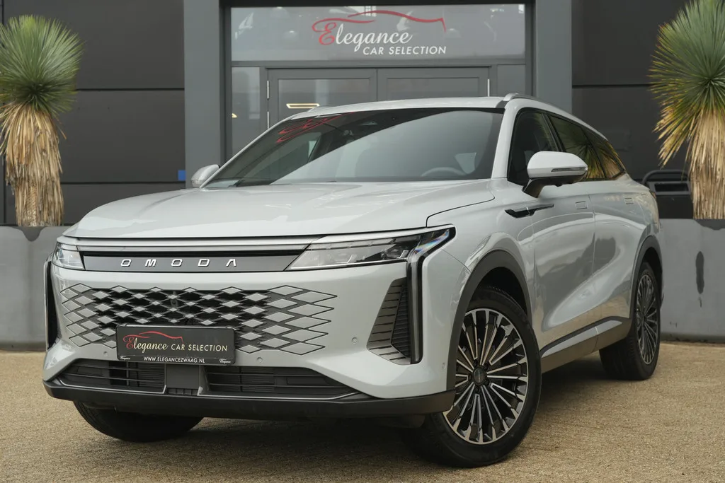 Omoda 9 (2026) — foto 1