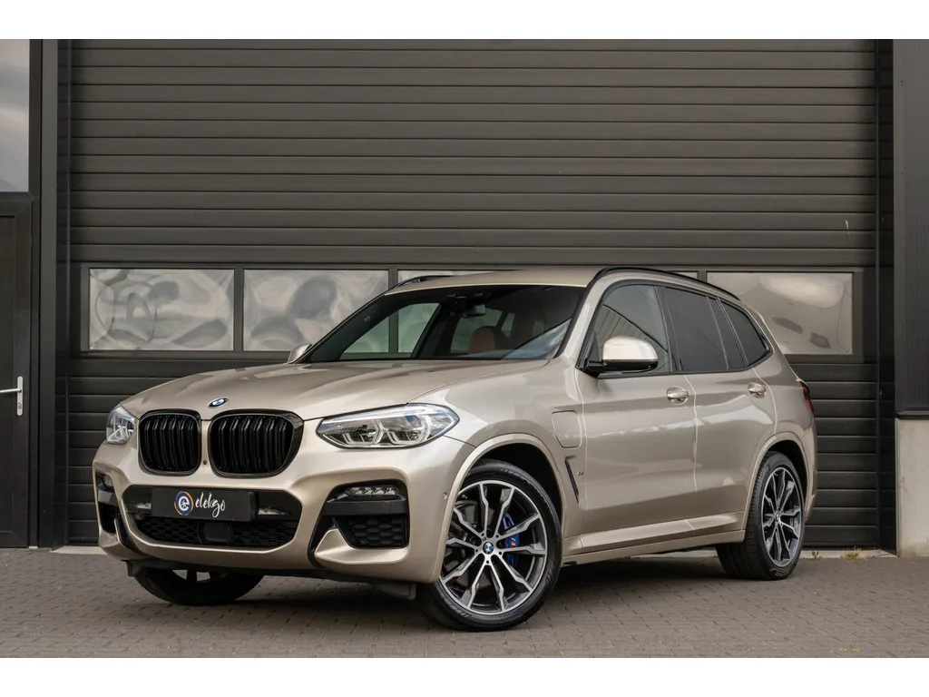 BMW X3 (2021) — foto 1