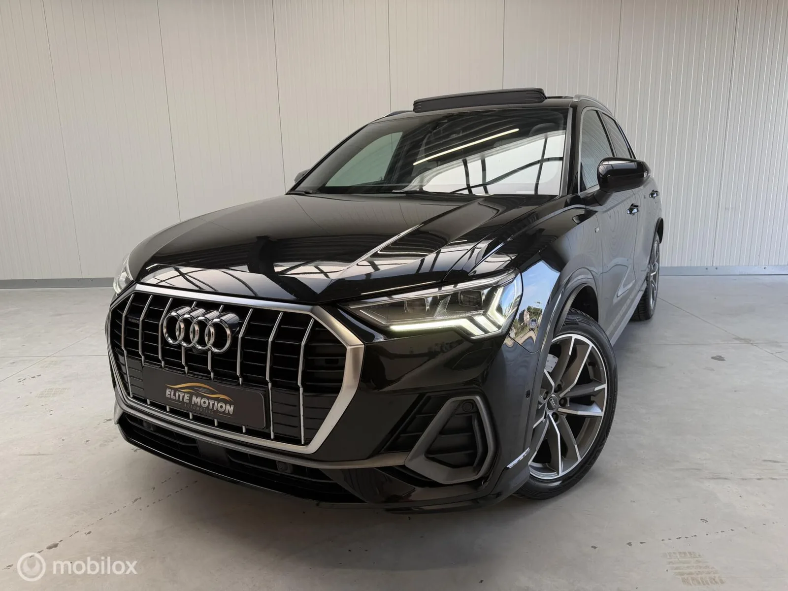 Audi Q3 (2019) — foto 1
