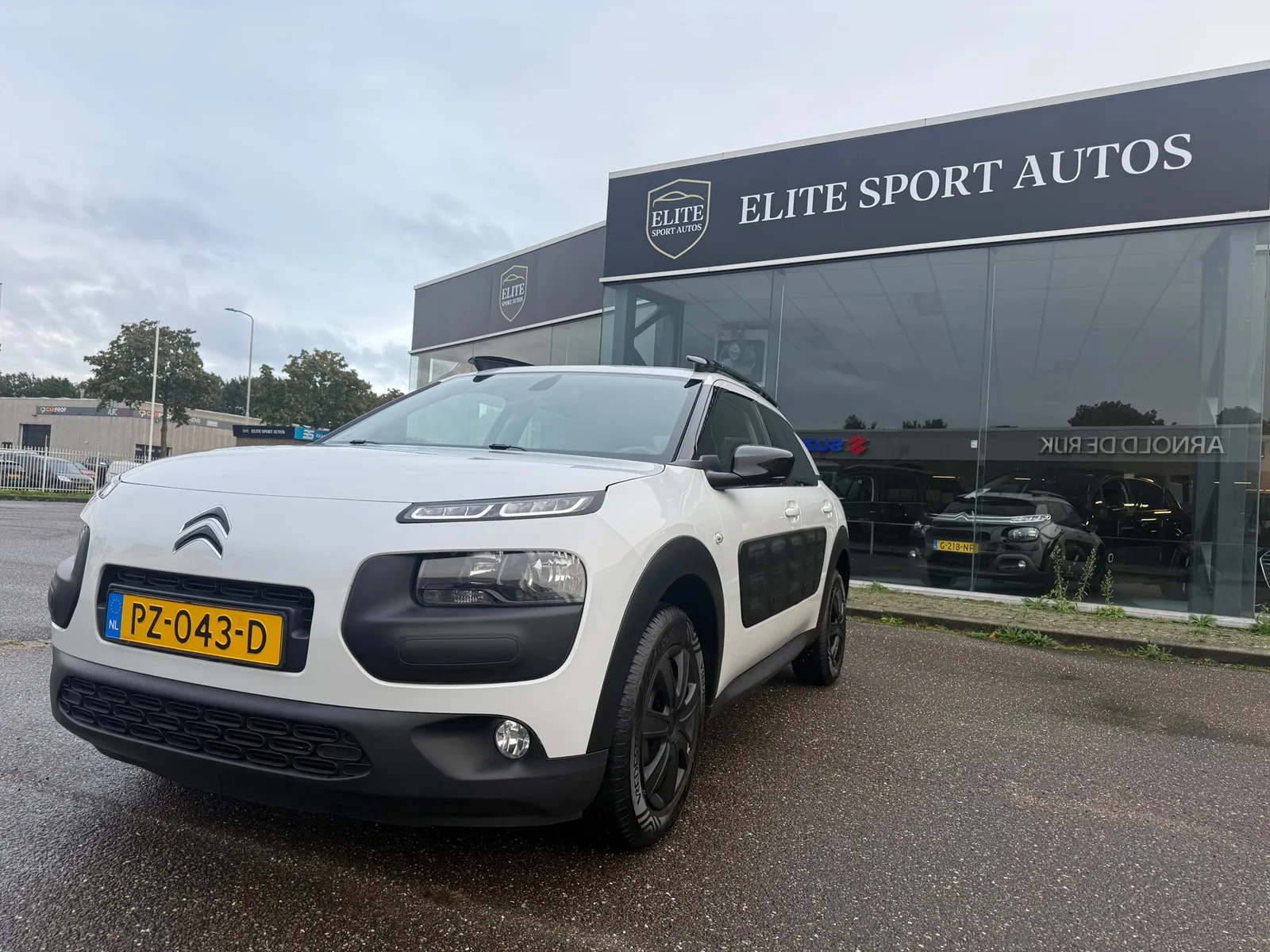 Citroën C4 Cactus (2017) — foto 1