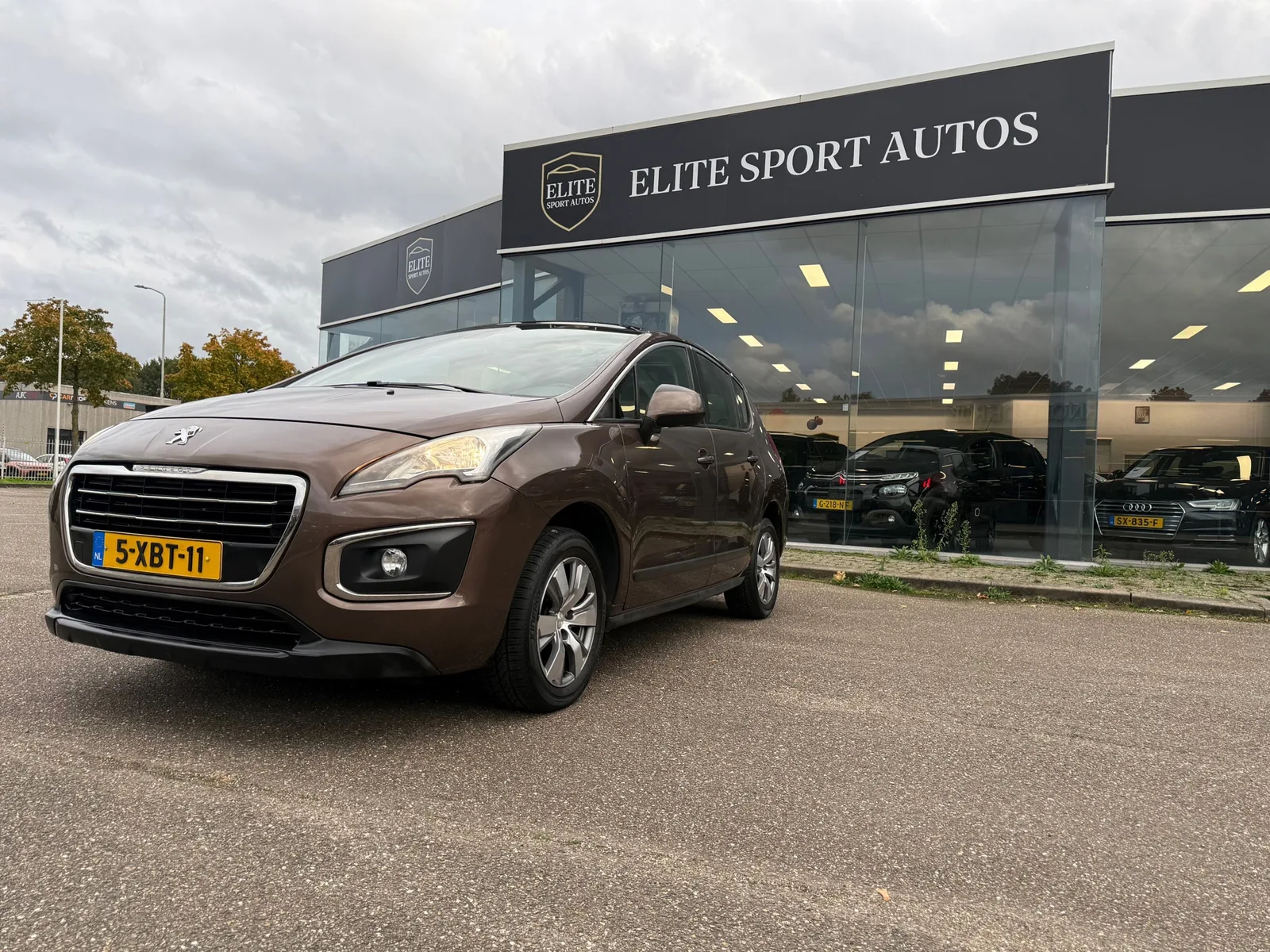 Peugeot 3008 (2014) — foto 1