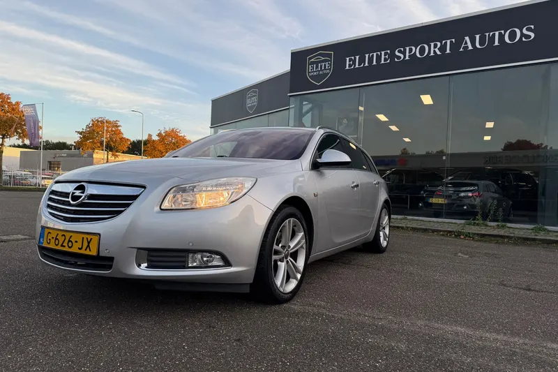 Opel Insignia (2009)