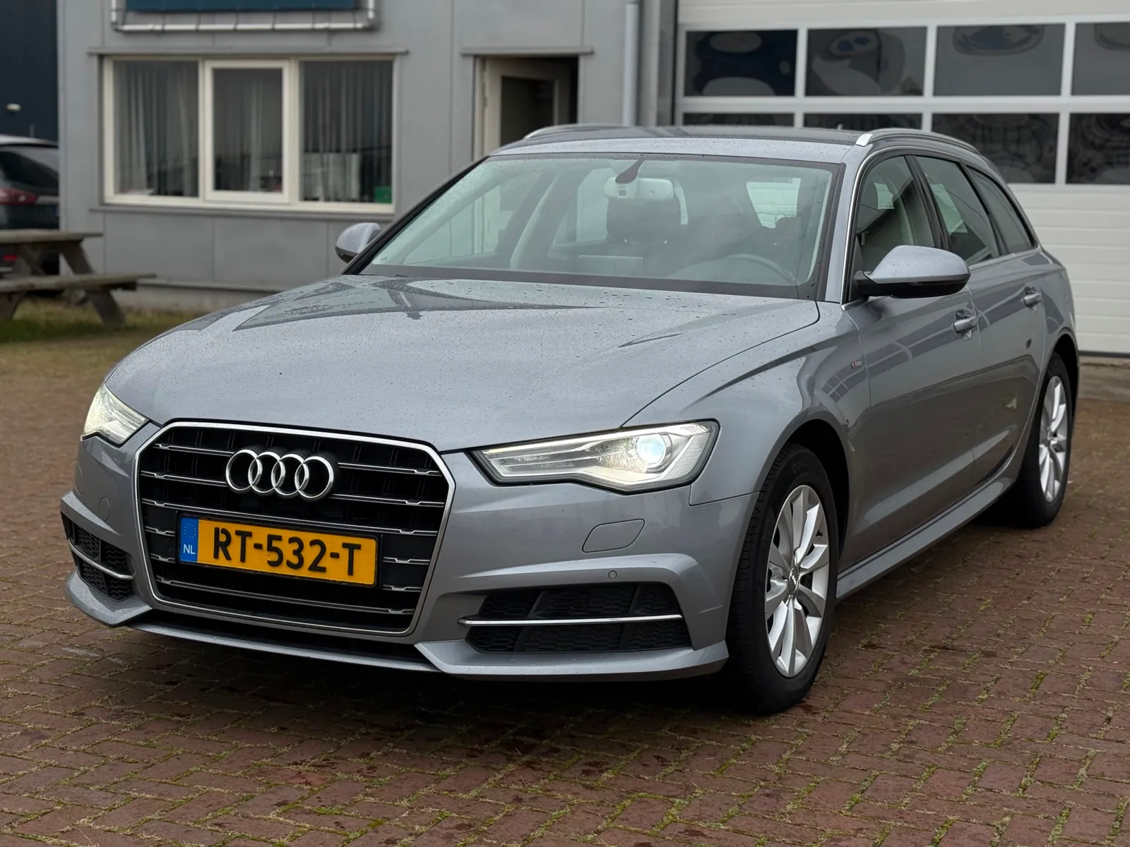 Audi A6 (2017) — foto 1