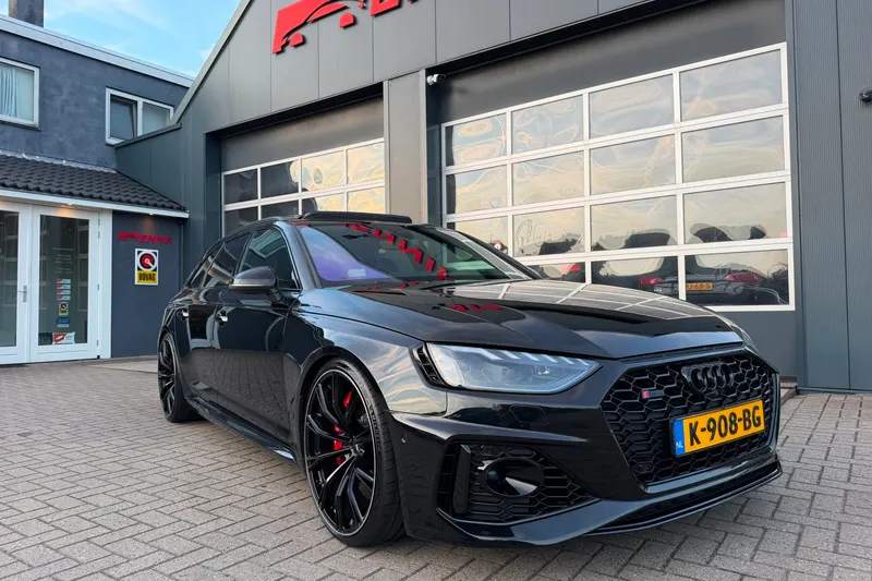 Audi RS 4 (2020)