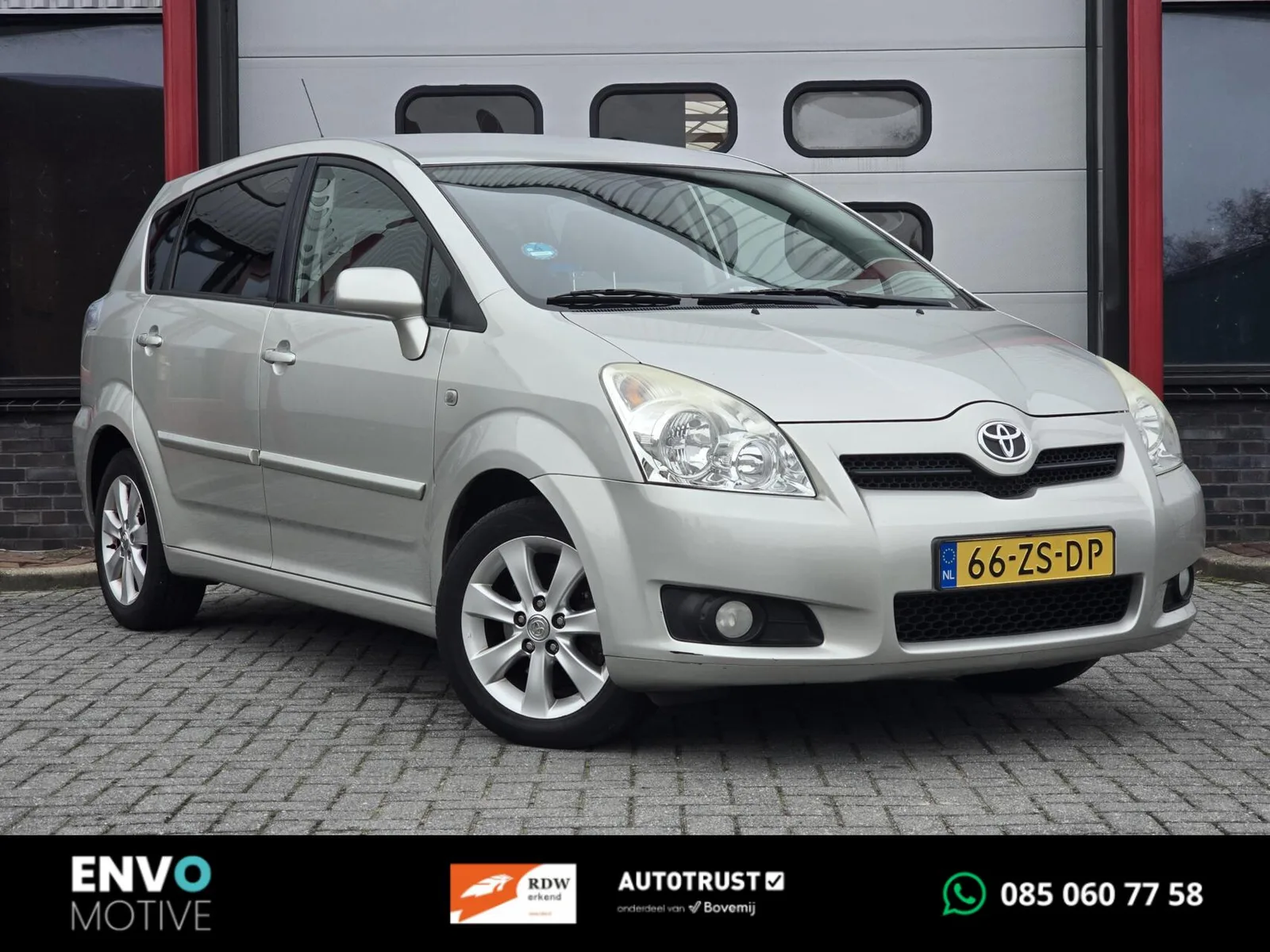 Toyota Corolla Verso (2008) — foto 1