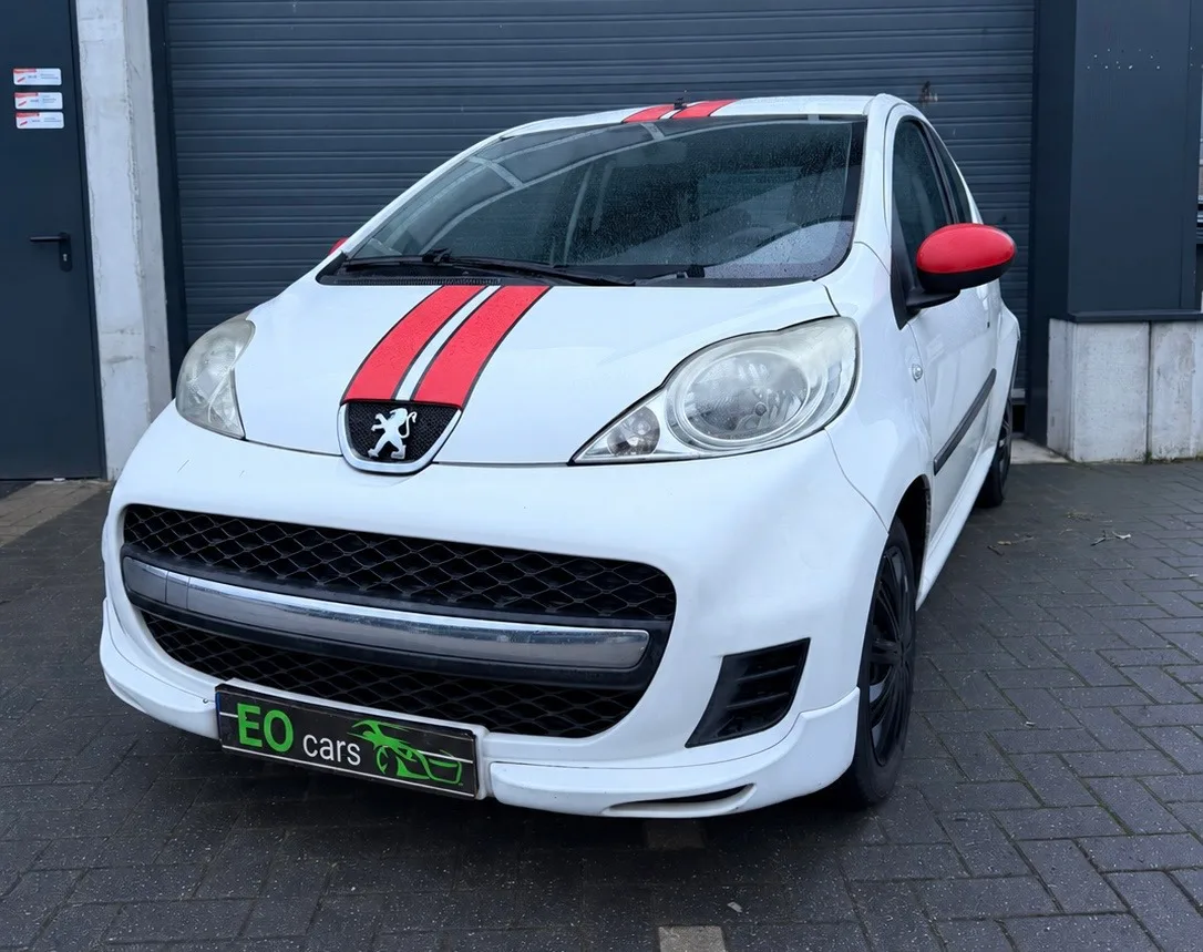 Peugeot 107 (2012) — foto 1