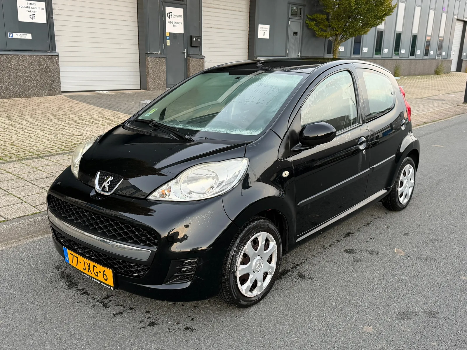 Peugeot 107 (2009) — foto 1