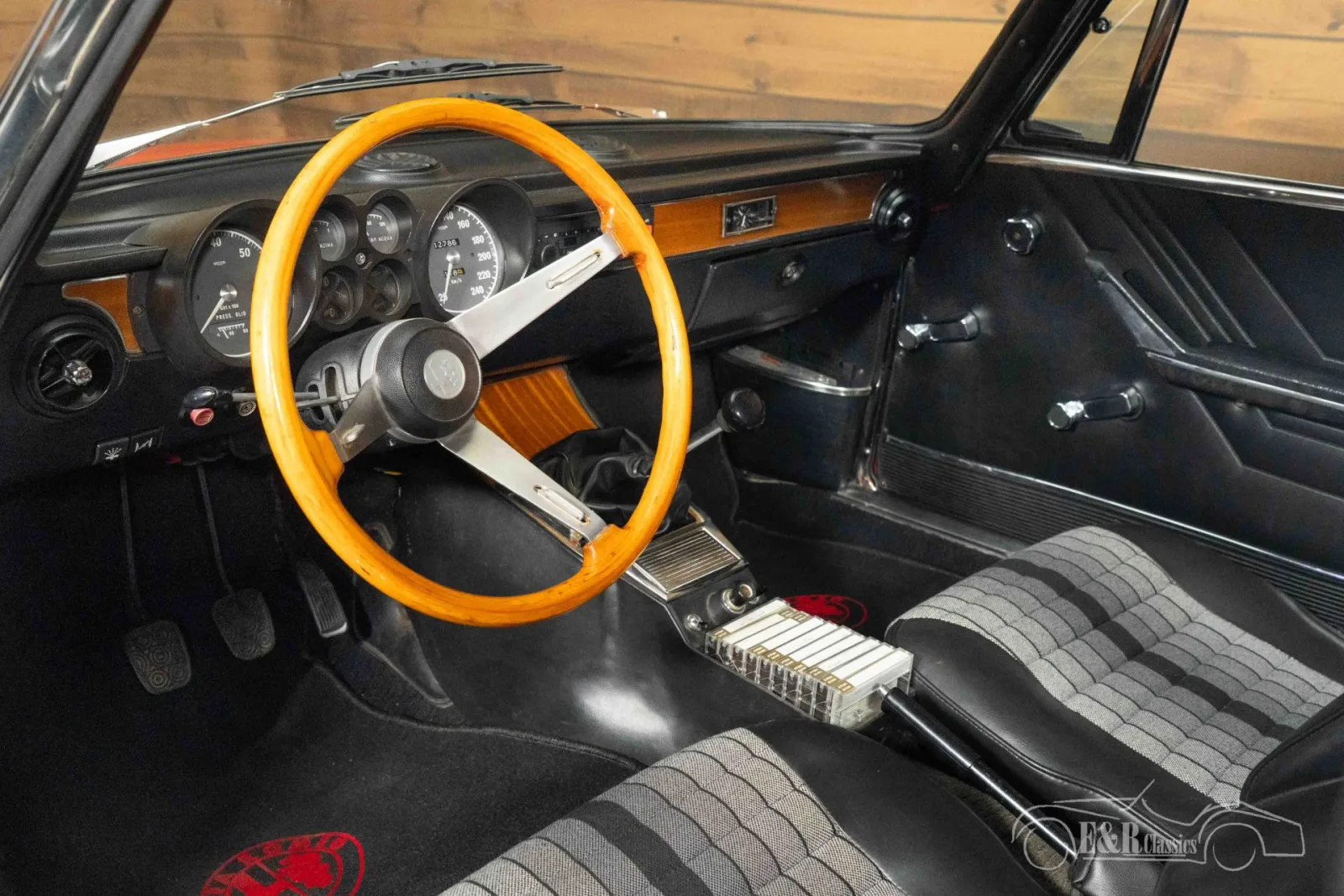 Alfa Romeo GT (1975) — foto 1