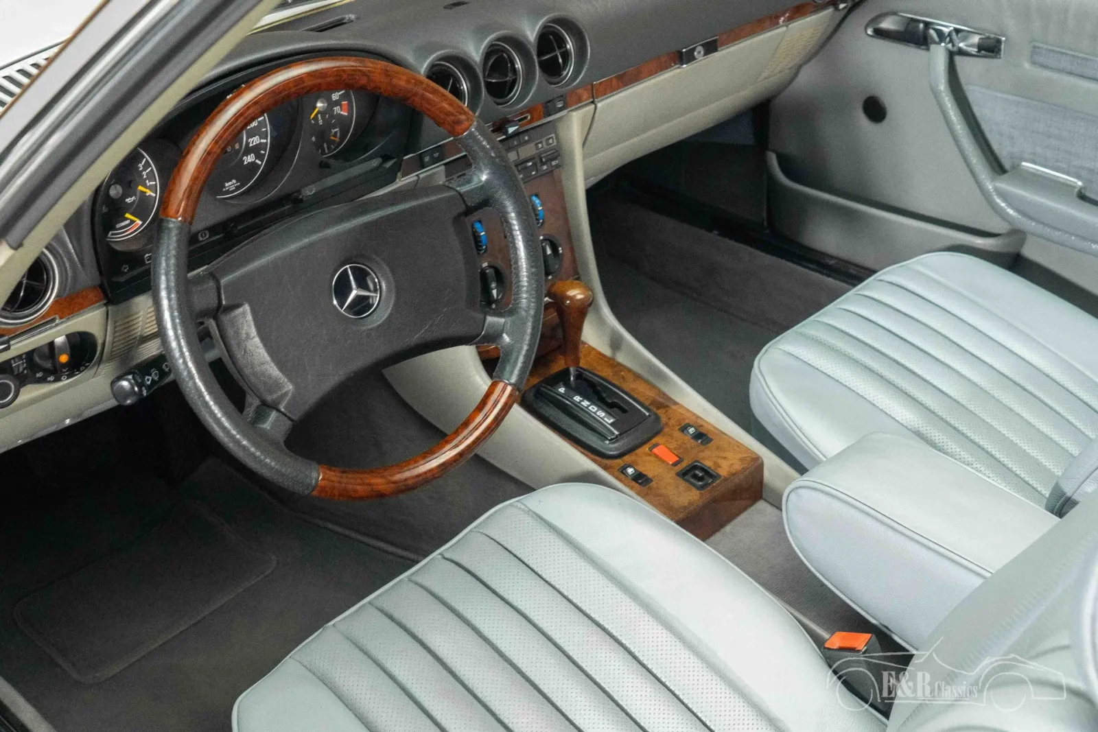 Mercedes-Benz SL-Klasse (1987) — foto 1
