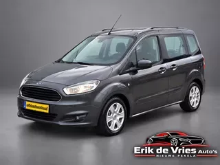 Ford Tourneo Courier (2016) — foto 1