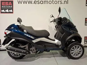 Piaggio MP3 400 (2009) — foto 1