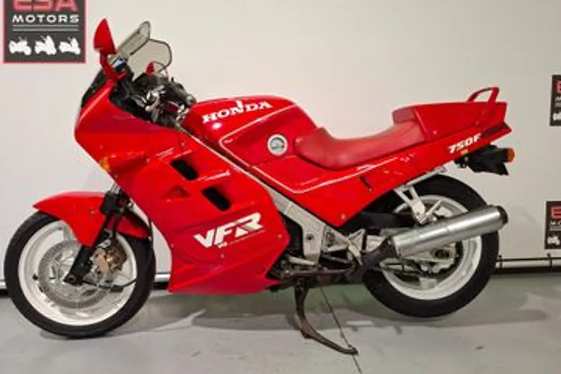 Honda VFR 750 F (1990)