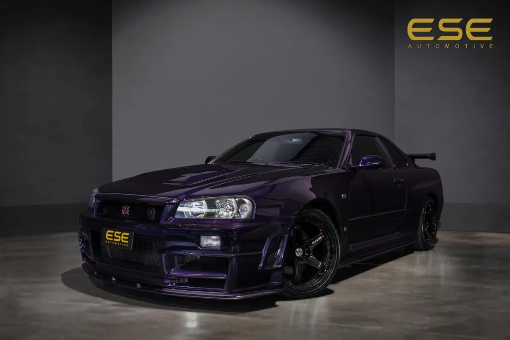 Nissan Skyline (1999) — foto 1